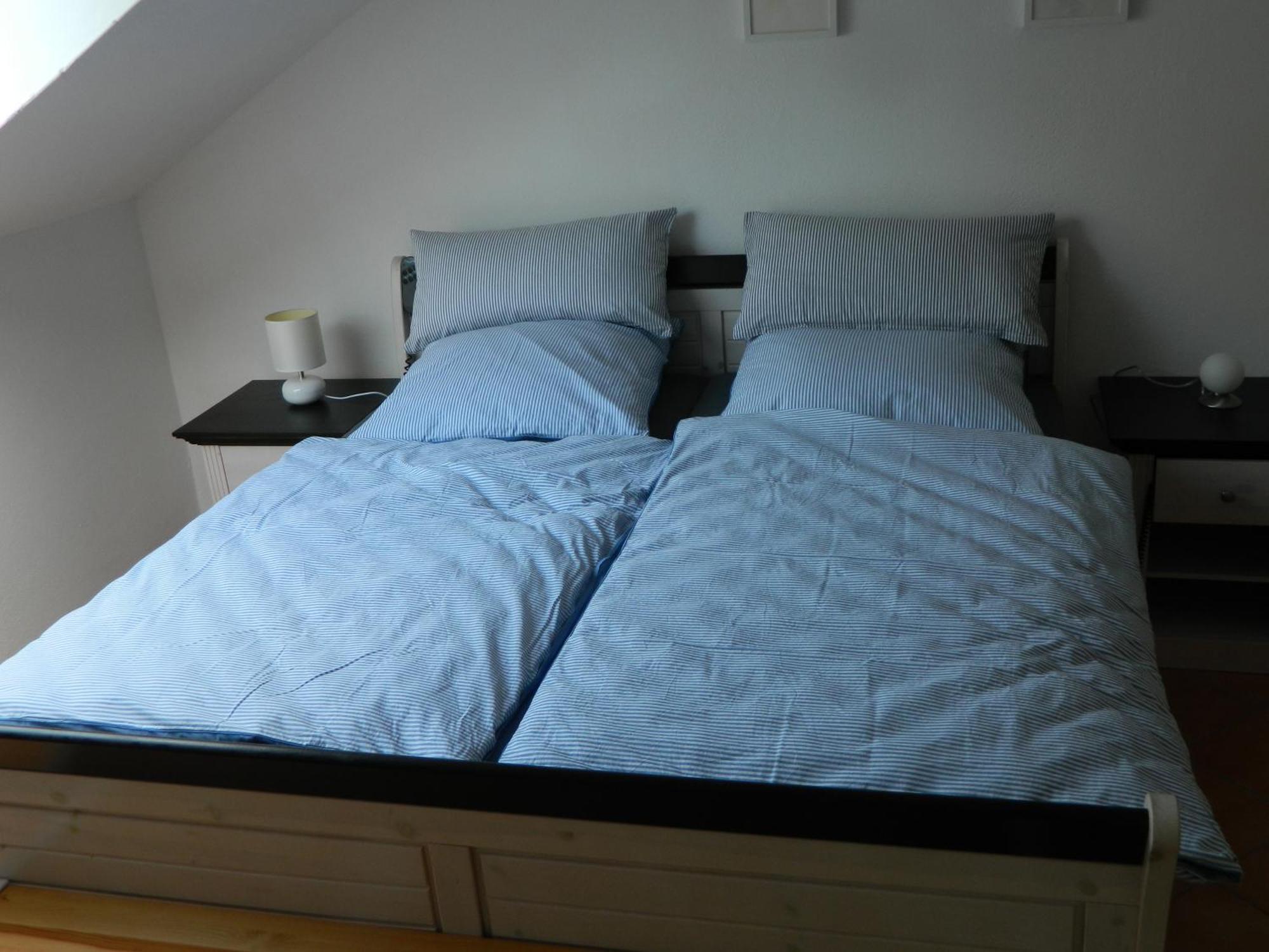 Helle 1Obergeschosswohnung Og Mohnesee Bagian luar foto